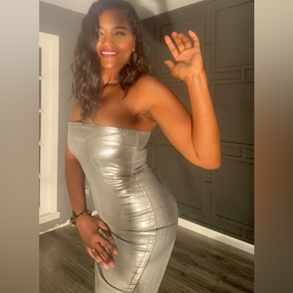 Forever 21 Strapless Silver Dress - Picture 2 of 6